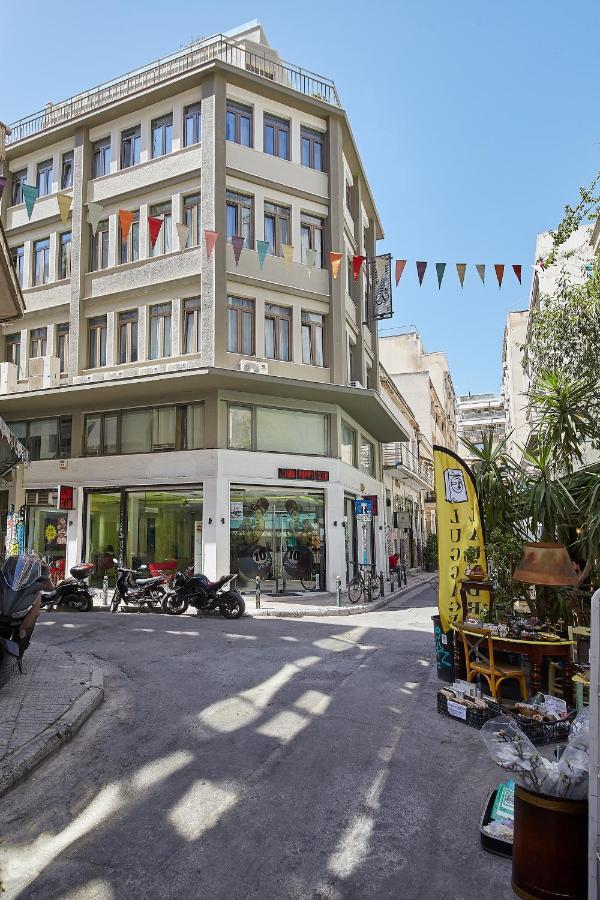Live In A Funky & Renovated Studio Near Acropolis أثينا المظهر الخارجي الصورة